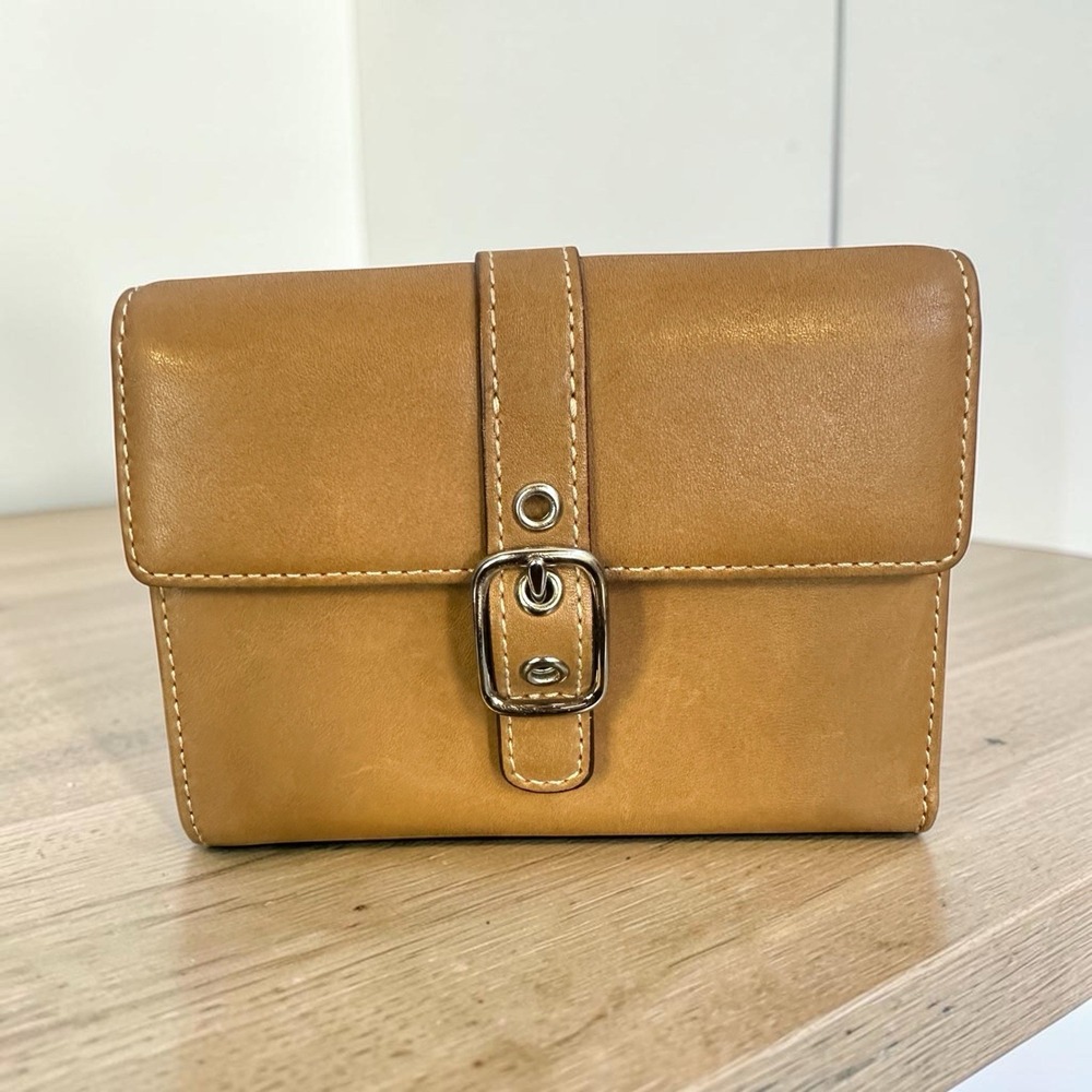 Coach Soho Buckle Trifold Wallet Saddle Brown Leather Deep Red Inner Vintage Y2K - Picture 16 of 16